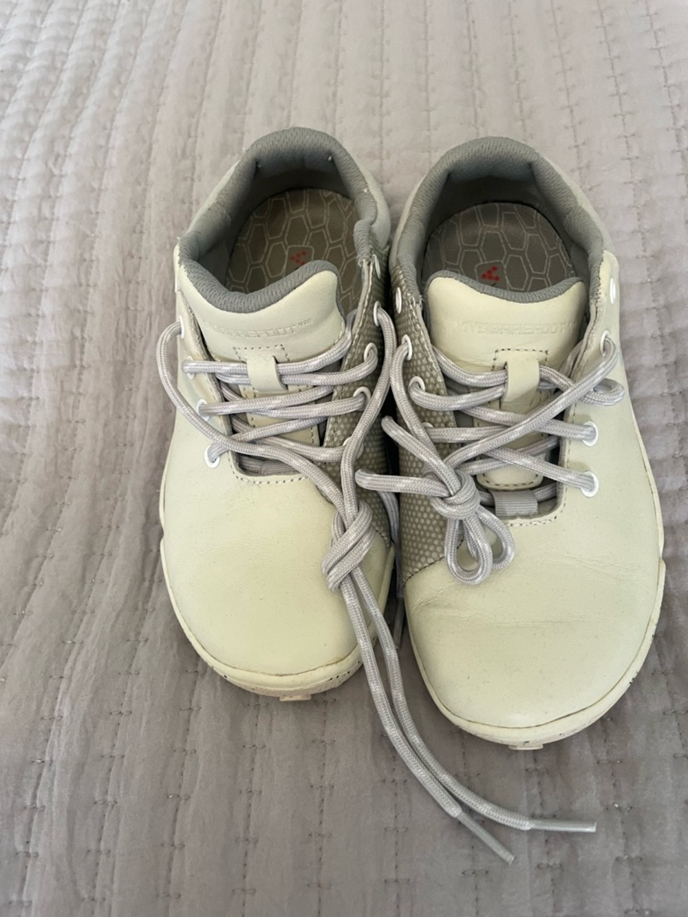 Vivobarefoot Primus Trail Leather Sneakers EU 35 | NWOB Cream/Off-White